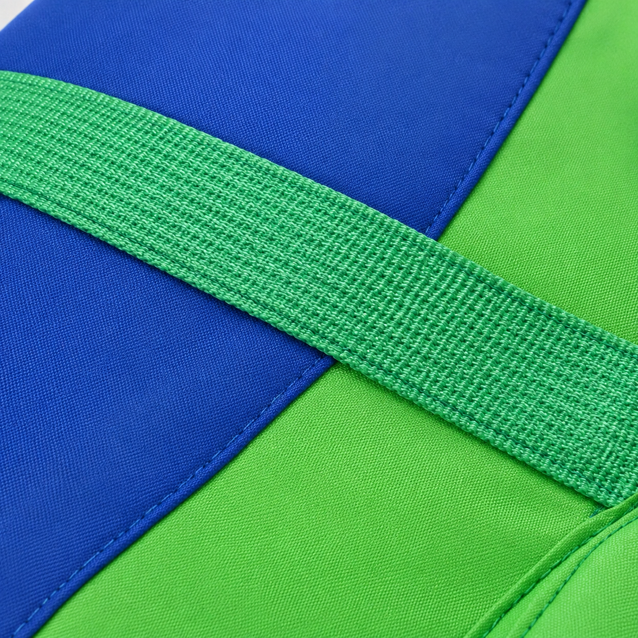 Dog Life Jacket – Shark Fin Design, High-Vis & Adjustable Fit